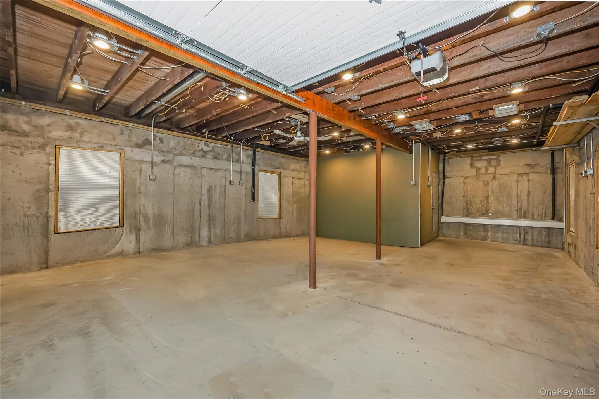 96 Oregon Street, Long Beach, NY, 3 Bedrooms Bedrooms, 5 Rooms Rooms,1 BathroomBathrooms,Residential Lease,For Rent,Oregon,0,975240 96 Oregon Street, Long Beach, NY, 3 Bedrooms Bedrooms, 5 Rooms Rooms,1 BathroomBathrooms,Residential Lease,For Rent,Oregon,0,975240