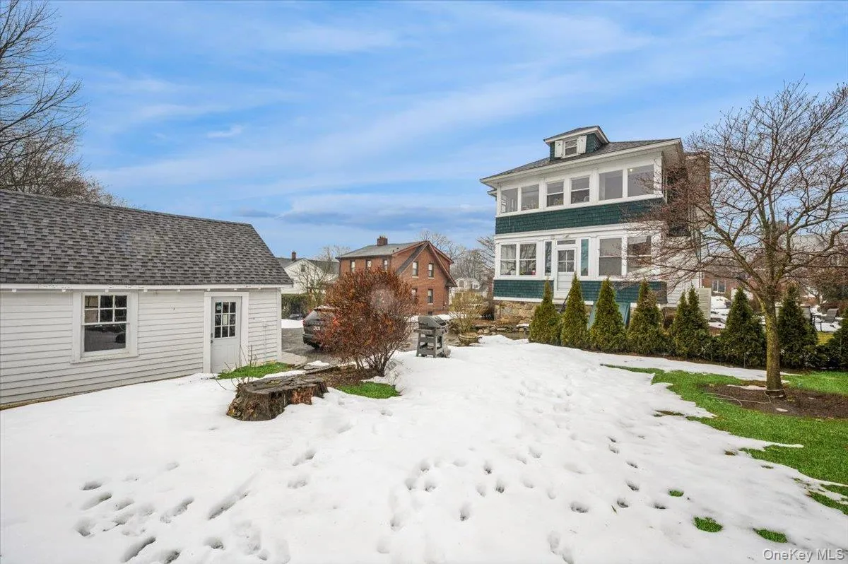 36 Grand Avenue, Eastchester, NY, 3 Bedrooms Bedrooms, 8 Rooms Rooms,2 BathroomsBathrooms,Residential Lease,For Rent,Grand,0,975248 36 Grand Avenue, Eastchester, NY, 3 Bedrooms Bedrooms, 8 Rooms Rooms,2 BathroomsBathrooms,Residential Lease,For Rent,Grand,0,975248