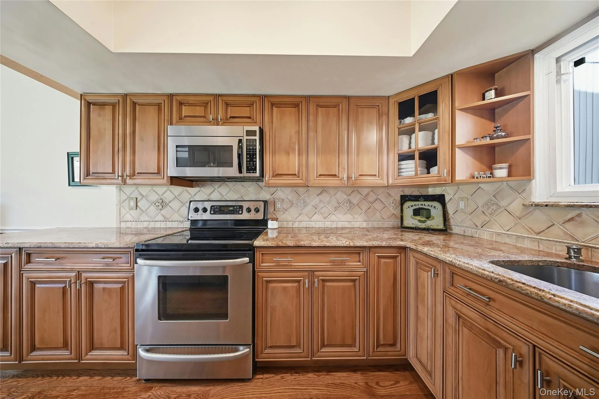 78 Hidden Ridge Drive, Oyster Bay, NY, 3 Bedrooms Bedrooms, 7 Rooms Rooms,2 BathroomsBathrooms,Residential,For Rent,Hidden Ridge,0,975253 78 Hidden Ridge Drive, Oyster Bay, NY, 3 Bedrooms Bedrooms, 7 Rooms Rooms,2 BathroomsBathrooms,Residential,For Rent,Hidden Ridge,0,975253
