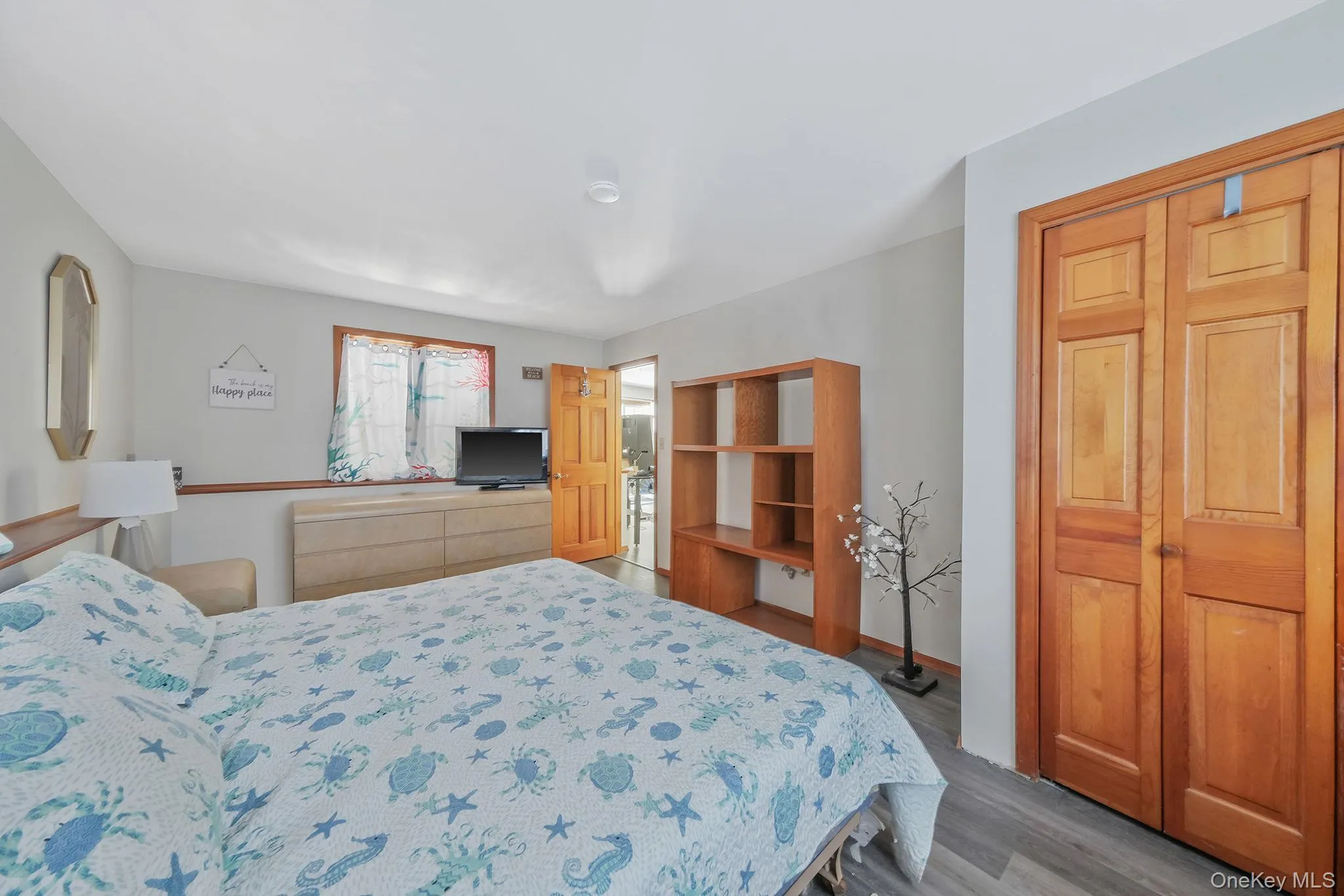 5 Ocean View Avenue, Southampton, NY, 5 Bedrooms Bedrooms, 9 Rooms Rooms,3 BathroomsBathrooms,Residential Lease,For Rent,Ocean View,0,975256 5 Ocean View Avenue, Southampton, NY, 5 Bedrooms Bedrooms, 9 Rooms Rooms,3 BathroomsBathrooms,Residential Lease,For Rent,Ocean View,0,975256
