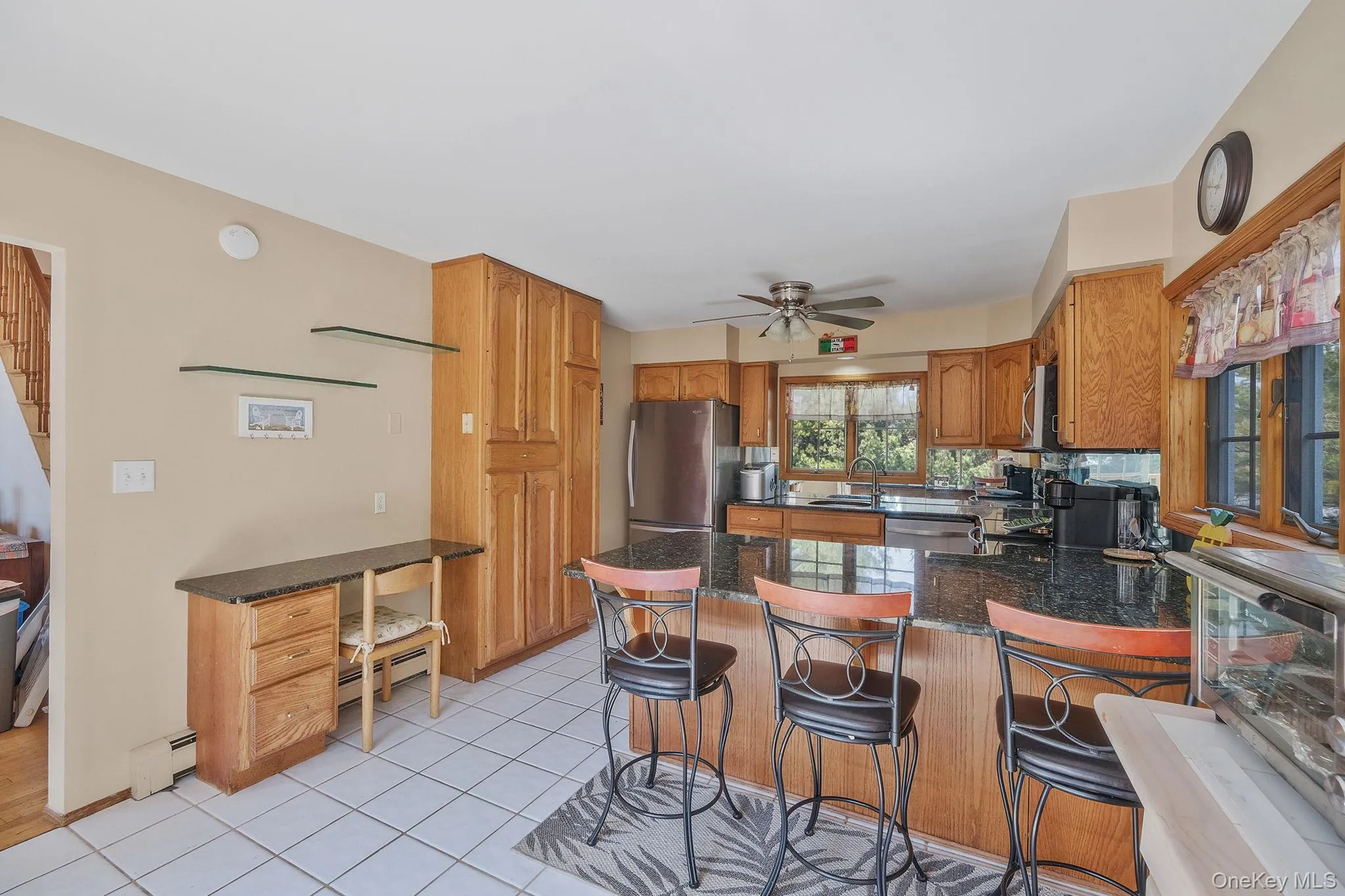 5 Ocean View Avenue, Southampton, NY, 5 Bedrooms Bedrooms, 9 Rooms Rooms,3 BathroomsBathrooms,Residential Lease,For Rent,Ocean View,0,975256 5 Ocean View Avenue, Southampton, NY, 5 Bedrooms Bedrooms, 9 Rooms Rooms,3 BathroomsBathrooms,Residential Lease,For Rent,Ocean View,0,975256