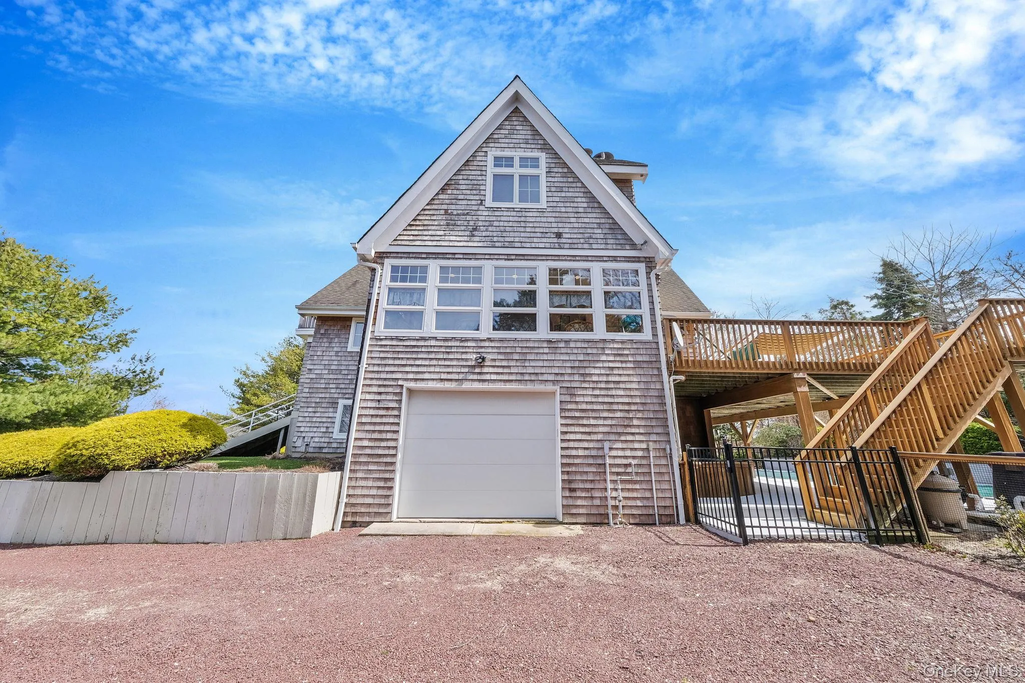 5 Ocean View Avenue, Southampton, NY, 5 Bedrooms Bedrooms, 9 Rooms Rooms,3 BathroomsBathrooms,Residential Lease,For Rent,Ocean View,0,975256 5 Ocean View Avenue, Southampton, NY, 5 Bedrooms Bedrooms, 9 Rooms Rooms,3 BathroomsBathrooms,Residential Lease,For Rent,Ocean View,0,975256