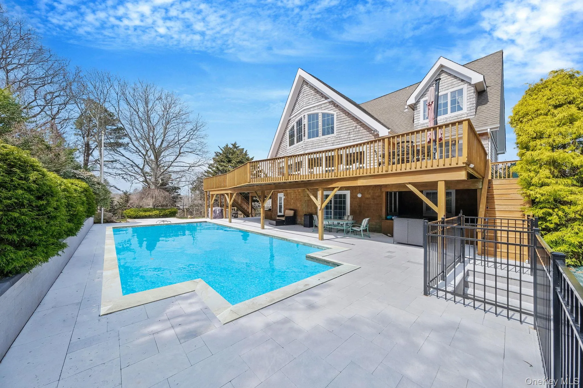 5 Ocean View Avenue, Southampton, NY, 5 Bedrooms Bedrooms, 9 Rooms Rooms,3 BathroomsBathrooms,Residential Lease,For Rent,Ocean View,0,975256 5 Ocean View Avenue, Southampton, NY, 5 Bedrooms Bedrooms, 9 Rooms Rooms,3 BathroomsBathrooms,Residential Lease,For Rent,Ocean View,0,975256