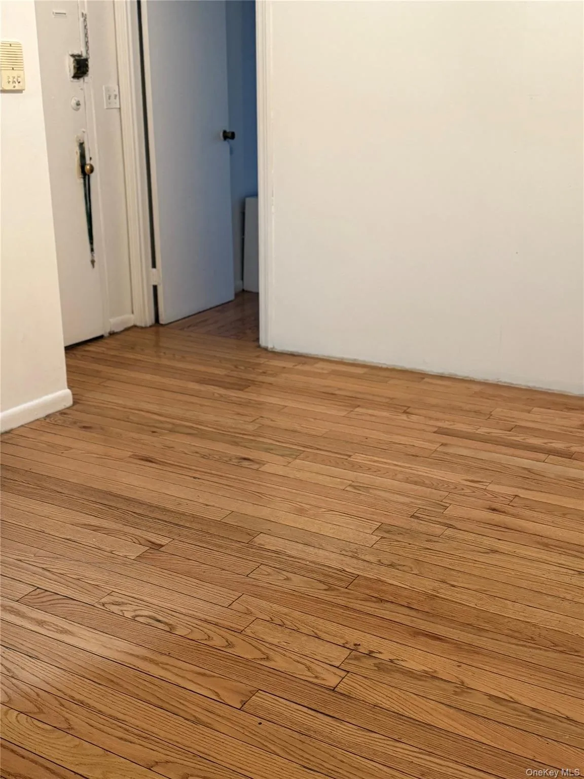 40-12 149th Street, New York, NY, 2 Bedrooms Bedrooms, 3 Rooms Rooms,1 BathroomBathrooms,Residential Lease,For Rent,149th,0,975265 40-12 149th Street, New York, NY, 2 Bedrooms Bedrooms, 3 Rooms Rooms,1 BathroomBathrooms,Residential Lease,For Rent,149th,0,975265