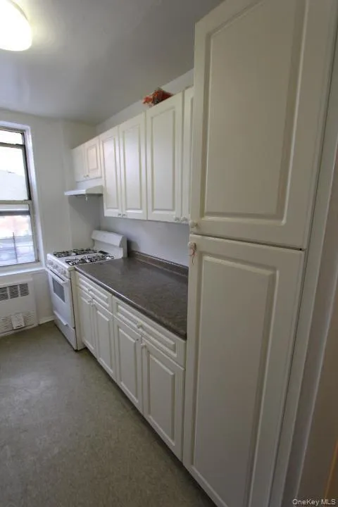 144-87 41st Avenue, New York, NY, 2 Bedrooms Bedrooms, 5 Rooms Rooms,2 BathroomsBathrooms,Residential Lease,For Rent,41st,0,975281 144-87 41st Avenue, New York, NY, 2 Bedrooms Bedrooms, 5 Rooms Rooms,2 BathroomsBathrooms,Residential Lease,For Rent,41st,0,975281