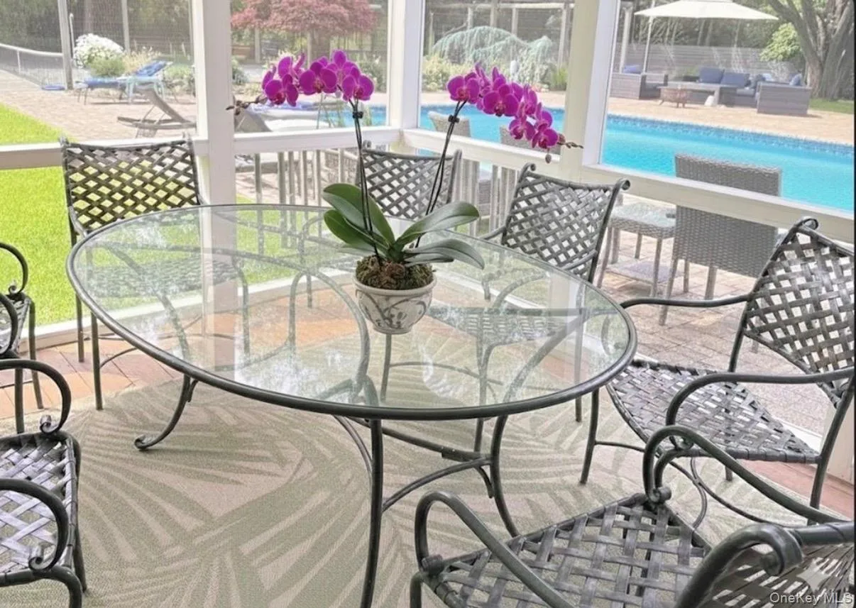 9 Old Mill Lane, Southampton, NY, 4 Bedrooms Bedrooms, 9 Rooms Rooms,2 BathroomsBathrooms,Residential Lease,For Rent,Old Mill,0,975284 9 Old Mill Lane, Southampton, NY, 4 Bedrooms Bedrooms, 9 Rooms Rooms,2 BathroomsBathrooms,Residential Lease,For Rent,Old Mill,0,975284