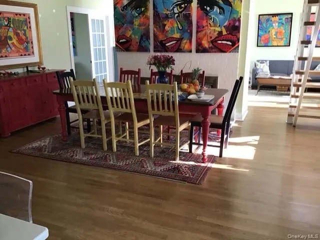 9 Old Mill Lane, Southampton, NY, 4 Bedrooms Bedrooms, 9 Rooms Rooms,2 BathroomsBathrooms,Residential Lease,For Rent,Old Mill,0,975284 9 Old Mill Lane, Southampton, NY, 4 Bedrooms Bedrooms, 9 Rooms Rooms,2 BathroomsBathrooms,Residential Lease,For Rent,Old Mill,0,975284