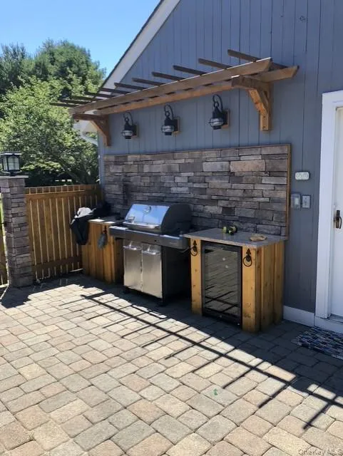 9 Old Mill Lane, Southampton, NY, 4 Bedrooms Bedrooms, 9 Rooms Rooms,2 BathroomsBathrooms,Residential Lease,For Rent,Old Mill,0,975284 9 Old Mill Lane, Southampton, NY, 4 Bedrooms Bedrooms, 9 Rooms Rooms,2 BathroomsBathrooms,Residential Lease,For Rent,Old Mill,0,975284