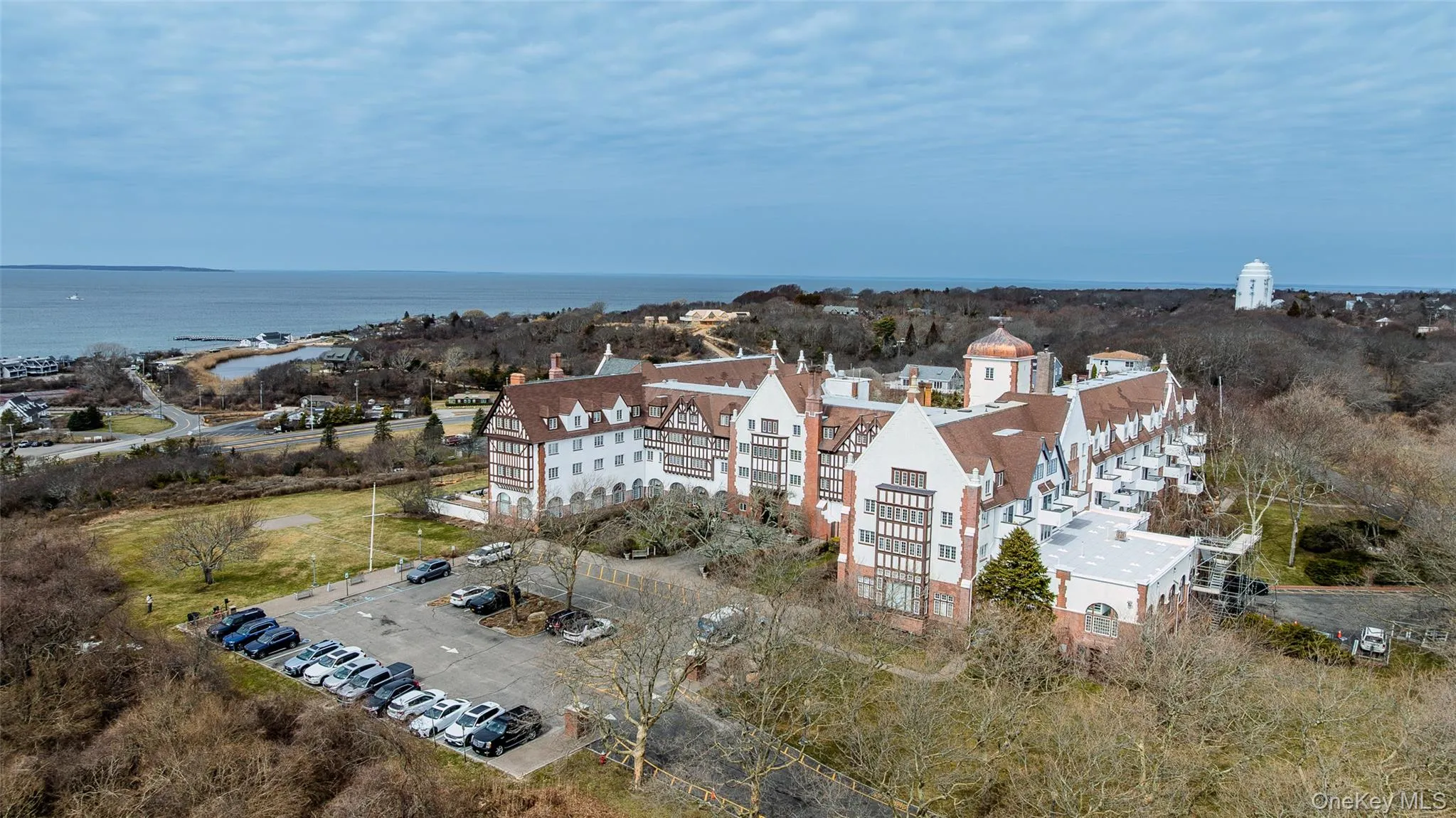 236 Edgemere Street, East Hampton, NY, 3 Bedrooms Bedrooms, 7 Rooms Rooms,2 BathroomsBathrooms,Residential,For Rent,Edgemere,0,975285 236 Edgemere Street, East Hampton, NY, 3 Bedrooms Bedrooms, 7 Rooms Rooms,2 BathroomsBathrooms,Residential,For Rent,Edgemere,0,975285