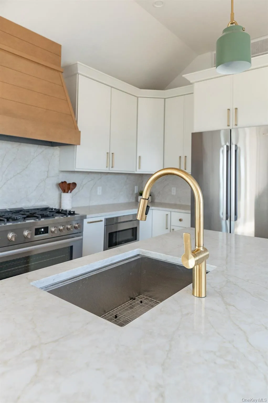 319 Wilmot Road, Islip, NY, 4 Bedrooms Bedrooms, 9 Rooms Rooms,2 BathroomsBathrooms,Residential Lease,For Rent,Wilmot,0,975288 319 Wilmot Road, Islip, NY, 4 Bedrooms Bedrooms, 9 Rooms Rooms,2 BathroomsBathrooms,Residential Lease,For Rent,Wilmot,0,975288