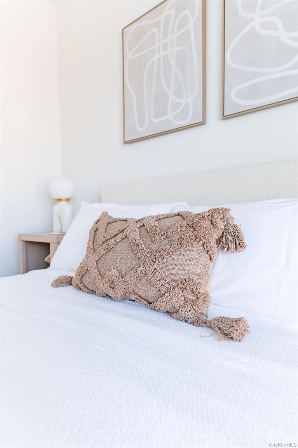 319 Wilmot Road, Islip, NY, 4 Bedrooms Bedrooms, 9 Rooms Rooms,2 BathroomsBathrooms,Residential Lease,For Rent,Wilmot,0,975288 319 Wilmot Road, Islip, NY, 4 Bedrooms Bedrooms, 9 Rooms Rooms,2 BathroomsBathrooms,Residential Lease,For Rent,Wilmot,0,975288