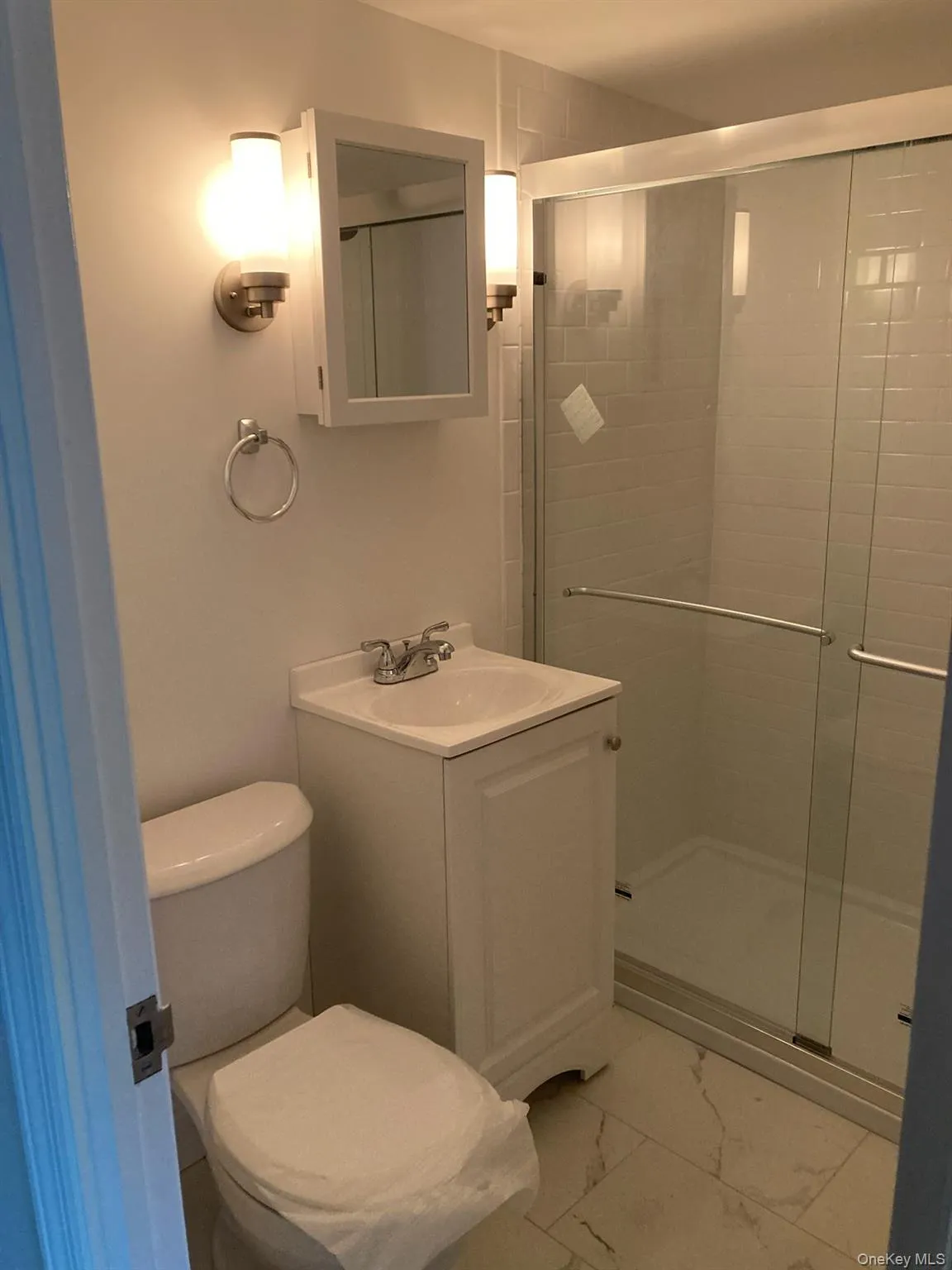 7 Harborview, Brookhaven, NY, 2 Bedrooms Bedrooms, 4 Rooms Rooms,1 BathroomBathrooms,Residential Lease,For Rent,Harborview,0,975292 7 Harborview, Brookhaven, NY, 2 Bedrooms Bedrooms, 4 Rooms Rooms,1 BathroomBathrooms,Residential Lease,For Rent,Harborview,0,975292
