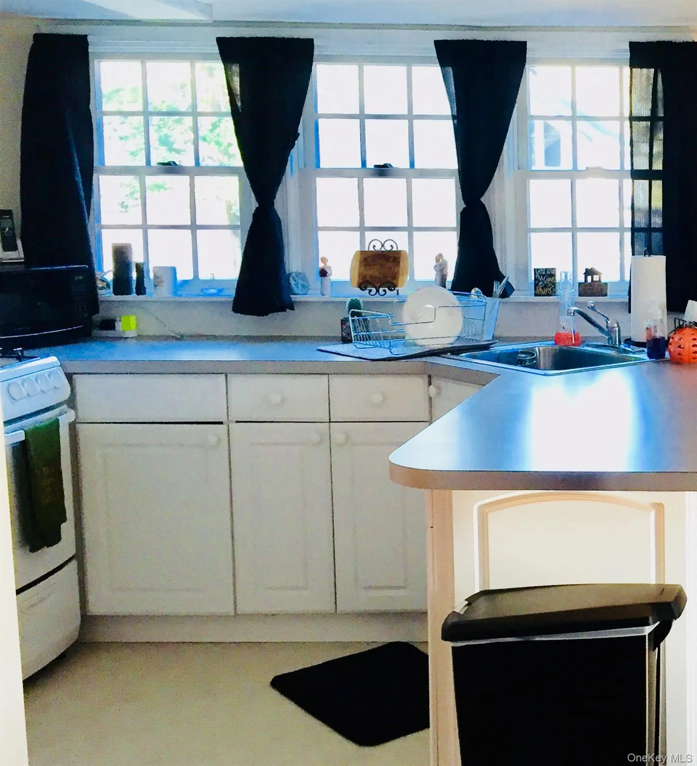 7 Harborview, Brookhaven, NY, 2 Bedrooms Bedrooms, 4 Rooms Rooms,1 BathroomBathrooms,Residential Lease,For Rent,Harborview,0,975292 7 Harborview, Brookhaven, NY, 2 Bedrooms Bedrooms, 4 Rooms Rooms,1 BathroomBathrooms,Residential Lease,For Rent,Harborview,0,975292