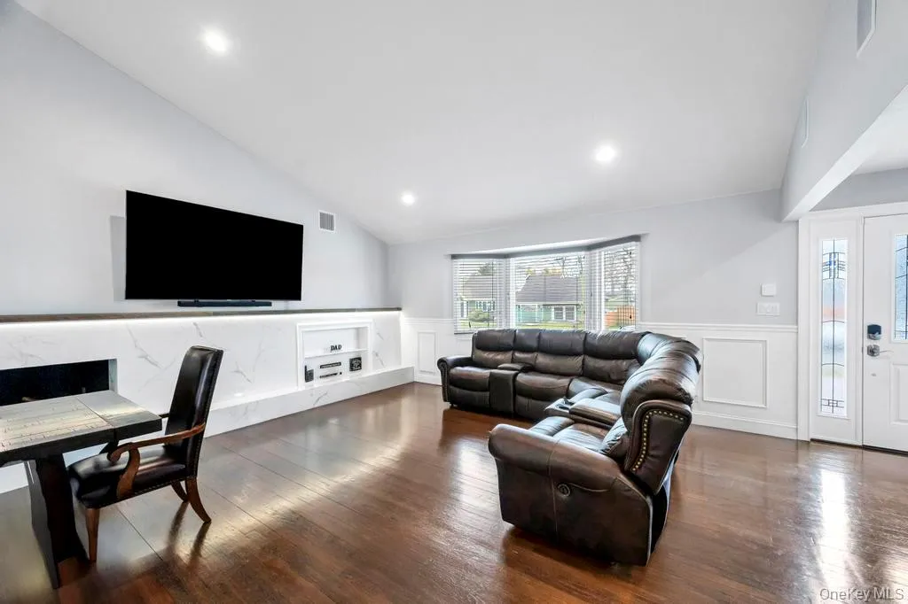 5 Kittiwake Lane, Babylon, NY, 6 Bedrooms Bedrooms, 20 Rooms Rooms,4 BathroomsBathrooms,Residential,For Rent,Kittiwake,0,975301 5 Kittiwake Lane, Babylon, NY, 6 Bedrooms Bedrooms, 20 Rooms Rooms,4 BathroomsBathrooms,Residential,For Rent,Kittiwake,0,975301