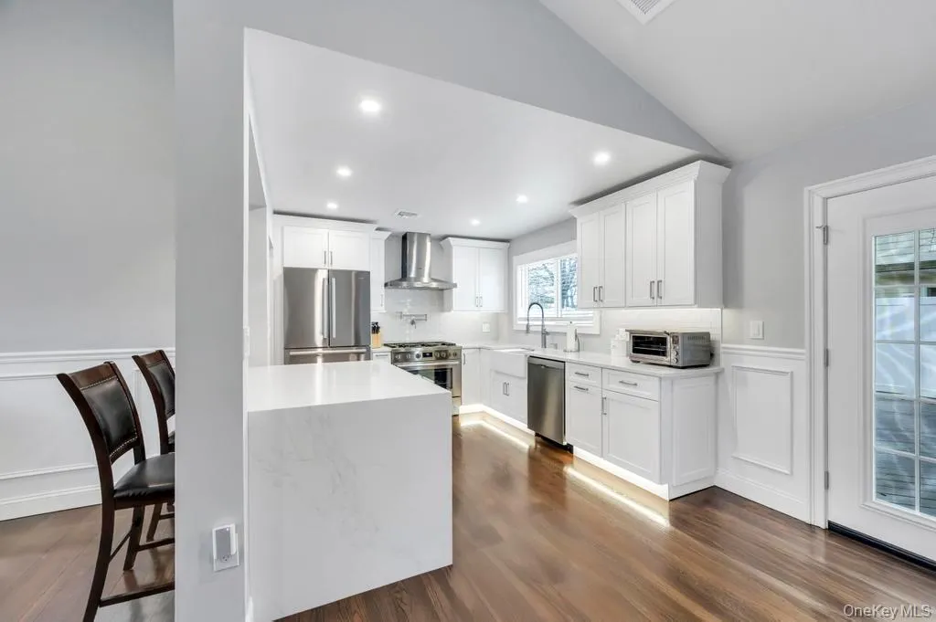 5 Kittiwake Lane, Babylon, NY, 6 Bedrooms Bedrooms, 20 Rooms Rooms,4 BathroomsBathrooms,Residential,For Rent,Kittiwake,0,975301 5 Kittiwake Lane, Babylon, NY, 6 Bedrooms Bedrooms, 20 Rooms Rooms,4 BathroomsBathrooms,Residential,For Rent,Kittiwake,0,975301