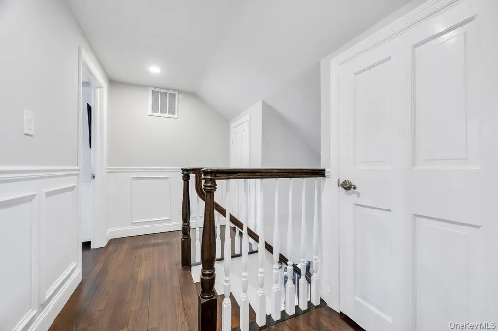 5 Kittiwake Lane, Babylon, NY, 6 Bedrooms Bedrooms, 20 Rooms Rooms,4 BathroomsBathrooms,Residential,For Rent,Kittiwake,0,975301 5 Kittiwake Lane, Babylon, NY, 6 Bedrooms Bedrooms, 20 Rooms Rooms,4 BathroomsBathrooms,Residential,For Rent,Kittiwake,0,975301