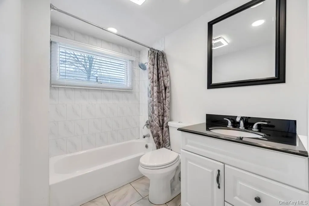 5 Kittiwake Lane, Babylon, NY, 6 Bedrooms Bedrooms, 20 Rooms Rooms,4 BathroomsBathrooms,Residential,For Rent,Kittiwake,0,975301 5 Kittiwake Lane, Babylon, NY, 6 Bedrooms Bedrooms, 20 Rooms Rooms,4 BathroomsBathrooms,Residential,For Rent,Kittiwake,0,975301