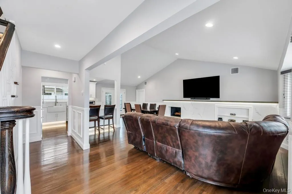 5 Kittiwake Lane, Babylon, NY, 6 Bedrooms Bedrooms, 20 Rooms Rooms,4 BathroomsBathrooms,Residential,For Rent,Kittiwake,0,975301 5 Kittiwake Lane, Babylon, NY, 6 Bedrooms Bedrooms, 20 Rooms Rooms,4 BathroomsBathrooms,Residential,For Rent,Kittiwake,0,975301