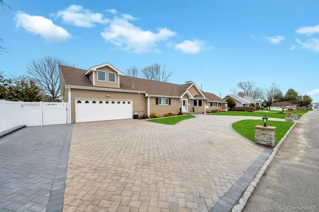 5 Kittiwake Lane, Babylon, NY, 6 Bedrooms Bedrooms, 20 Rooms Rooms,4 BathroomsBathrooms,Residential,For Rent,Kittiwake,0,975301 5 Kittiwake Lane, Babylon, NY, 6 Bedrooms Bedrooms, 20 Rooms Rooms,4 BathroomsBathrooms,Residential,For Rent,Kittiwake,0,975301