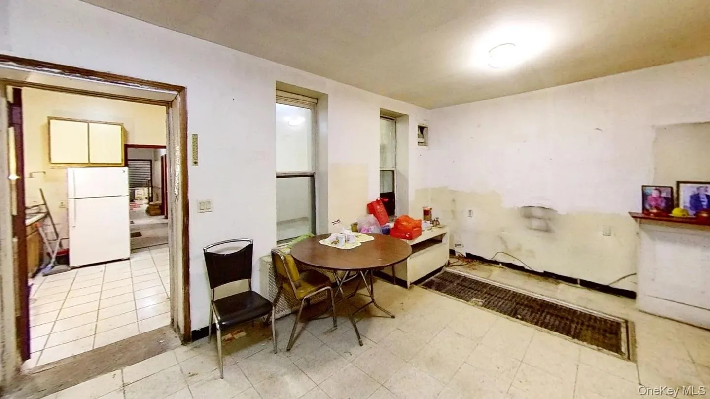 364 Wilson Avenue, New York, NY, ,Commercial Lease,For Rent,Wilson,0,975323 364 Wilson Avenue, New York, NY, ,Commercial Lease,For Rent,Wilson,0,975323