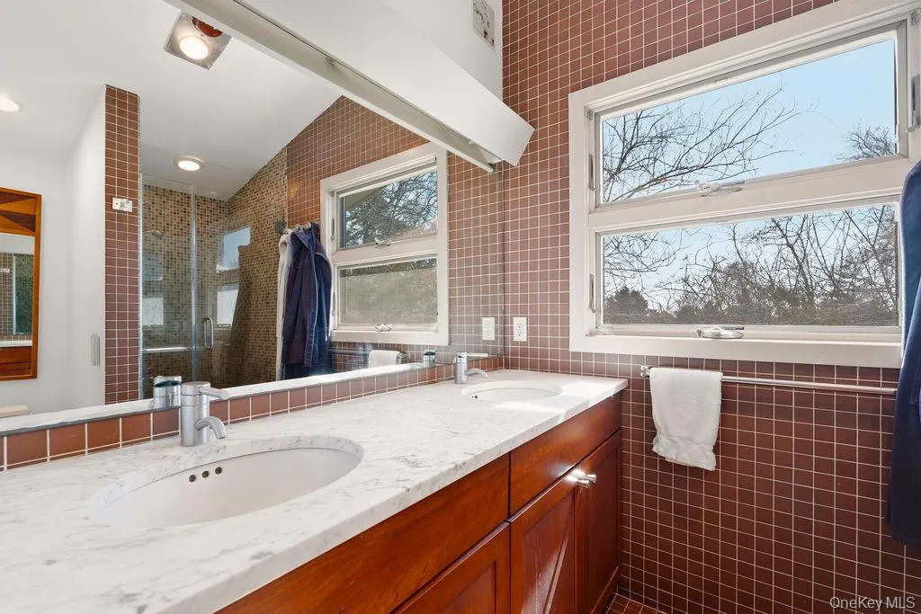 27 Atterbury Road, Southampton, NY, 4 Bedrooms Bedrooms, 4 Rooms Rooms,3 BathroomsBathrooms,Residential Sale,For Rent,Atterbury,0,975324 27 Atterbury Road, Southampton, NY, 4 Bedrooms Bedrooms, 4 Rooms Rooms,3 BathroomsBathrooms,Residential Sale,For Rent,Atterbury,0,975324