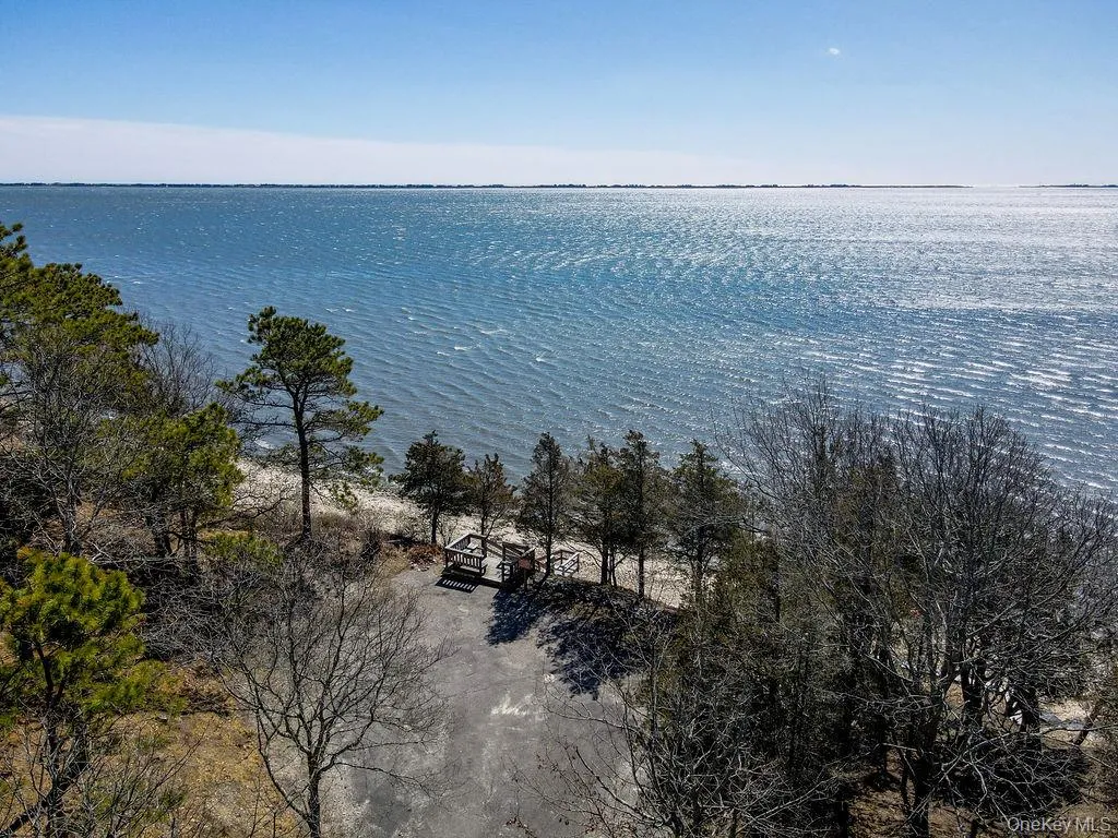 27 Atterbury Road, Southampton, NY, 4 Bedrooms Bedrooms, 4 Rooms Rooms,3 BathroomsBathrooms,Residential Sale,For Rent,Atterbury,0,975324 27 Atterbury Road, Southampton, NY, 4 Bedrooms Bedrooms, 4 Rooms Rooms,3 BathroomsBathrooms,Residential Sale,For Rent,Atterbury,0,975324