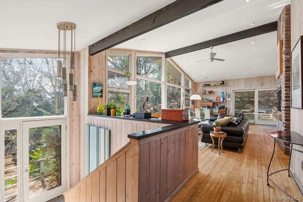 27 Atterbury Road, Southampton, NY, 4 Bedrooms Bedrooms, 4 Rooms Rooms,3 BathroomsBathrooms,Residential Sale,For Rent,Atterbury,0,975324 27 Atterbury Road, Southampton, NY, 4 Bedrooms Bedrooms, 4 Rooms Rooms,3 BathroomsBathrooms,Residential Sale,For Rent,Atterbury,0,975324