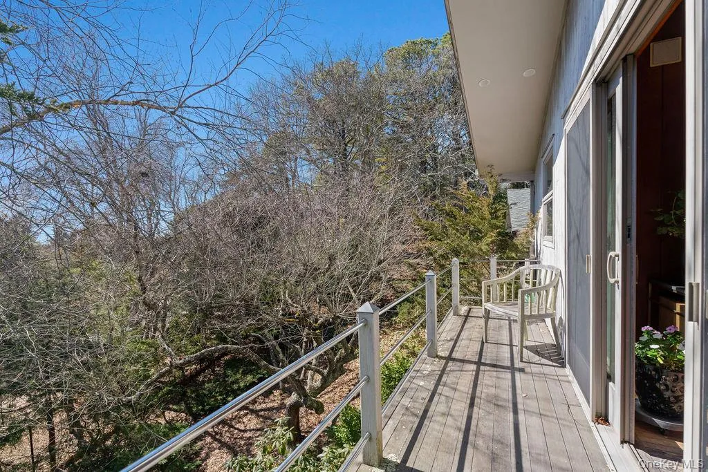 27 Atterbury Road, Southampton, NY, 4 Bedrooms Bedrooms, 4 Rooms Rooms,3 BathroomsBathrooms,Residential Sale,For Rent,Atterbury,0,975324 27 Atterbury Road, Southampton, NY, 4 Bedrooms Bedrooms, 4 Rooms Rooms,3 BathroomsBathrooms,Residential Sale,For Rent,Atterbury,0,975324