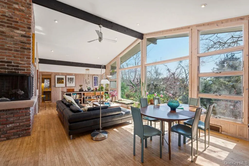 27 Atterbury Road, Southampton, NY, 4 Bedrooms Bedrooms, 4 Rooms Rooms,3 BathroomsBathrooms,Residential Sale,For Rent,Atterbury,0,975324 27 Atterbury Road, Southampton, NY, 4 Bedrooms Bedrooms, 4 Rooms Rooms,3 BathroomsBathrooms,Residential Sale,For Rent,Atterbury,0,975324