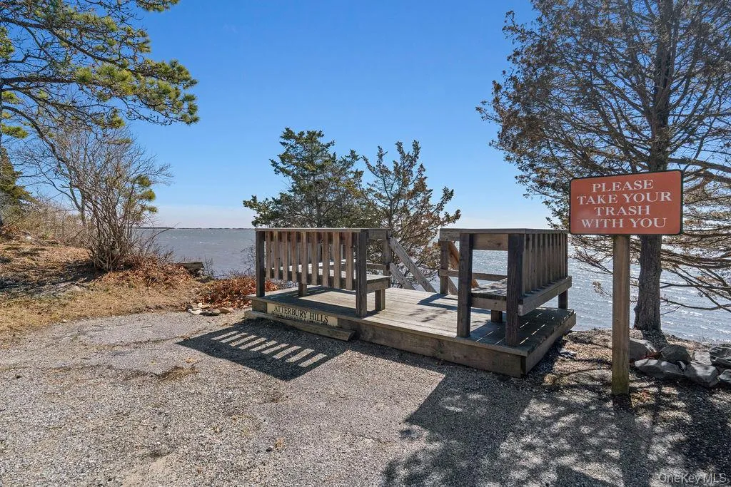 27 Atterbury Road, Southampton, NY, 4 Bedrooms Bedrooms, 4 Rooms Rooms,3 BathroomsBathrooms,Residential Sale,For Rent,Atterbury,0,975324 27 Atterbury Road, Southampton, NY, 4 Bedrooms Bedrooms, 4 Rooms Rooms,3 BathroomsBathrooms,Residential Sale,For Rent,Atterbury,0,975324