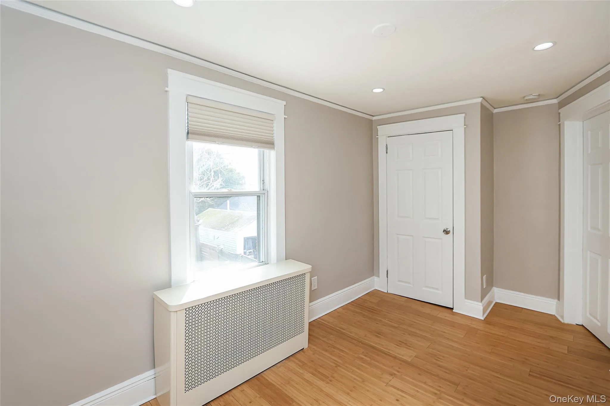24 High Street, Oyster Bay, NY, 3 Bedrooms Bedrooms, 7 Rooms Rooms,1 BathroomBathrooms,Residential Lease,For Rent,High,0,975329 24 High Street, Oyster Bay, NY, 3 Bedrooms Bedrooms, 7 Rooms Rooms,1 BathroomBathrooms,Residential Lease,For Rent,High,0,975329