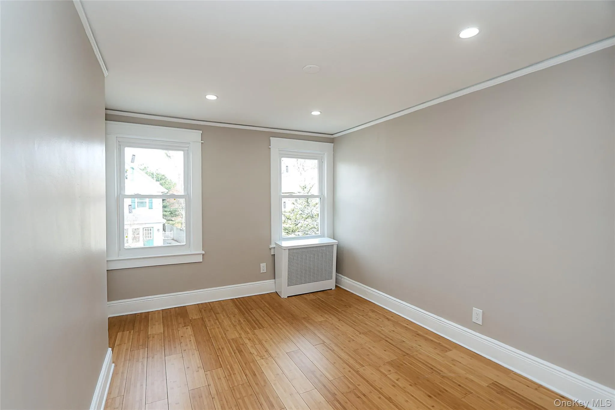 24 High Street, Oyster Bay, NY, 3 Bedrooms Bedrooms, 7 Rooms Rooms,1 BathroomBathrooms,Residential Lease,For Rent,High,0,975329 24 High Street, Oyster Bay, NY, 3 Bedrooms Bedrooms, 7 Rooms Rooms,1 BathroomBathrooms,Residential Lease,For Rent,High,0,975329