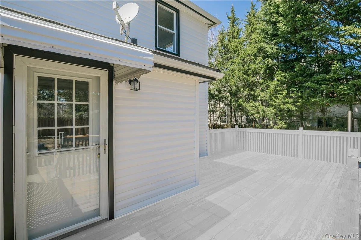 24 High Street, Oyster Bay, NY, 3 Bedrooms Bedrooms, 7 Rooms Rooms,1 BathroomBathrooms,Residential Lease,For Rent,High,0,975329 24 High Street, Oyster Bay, NY, 3 Bedrooms Bedrooms, 7 Rooms Rooms,1 BathroomBathrooms,Residential Lease,For Rent,High,0,975329