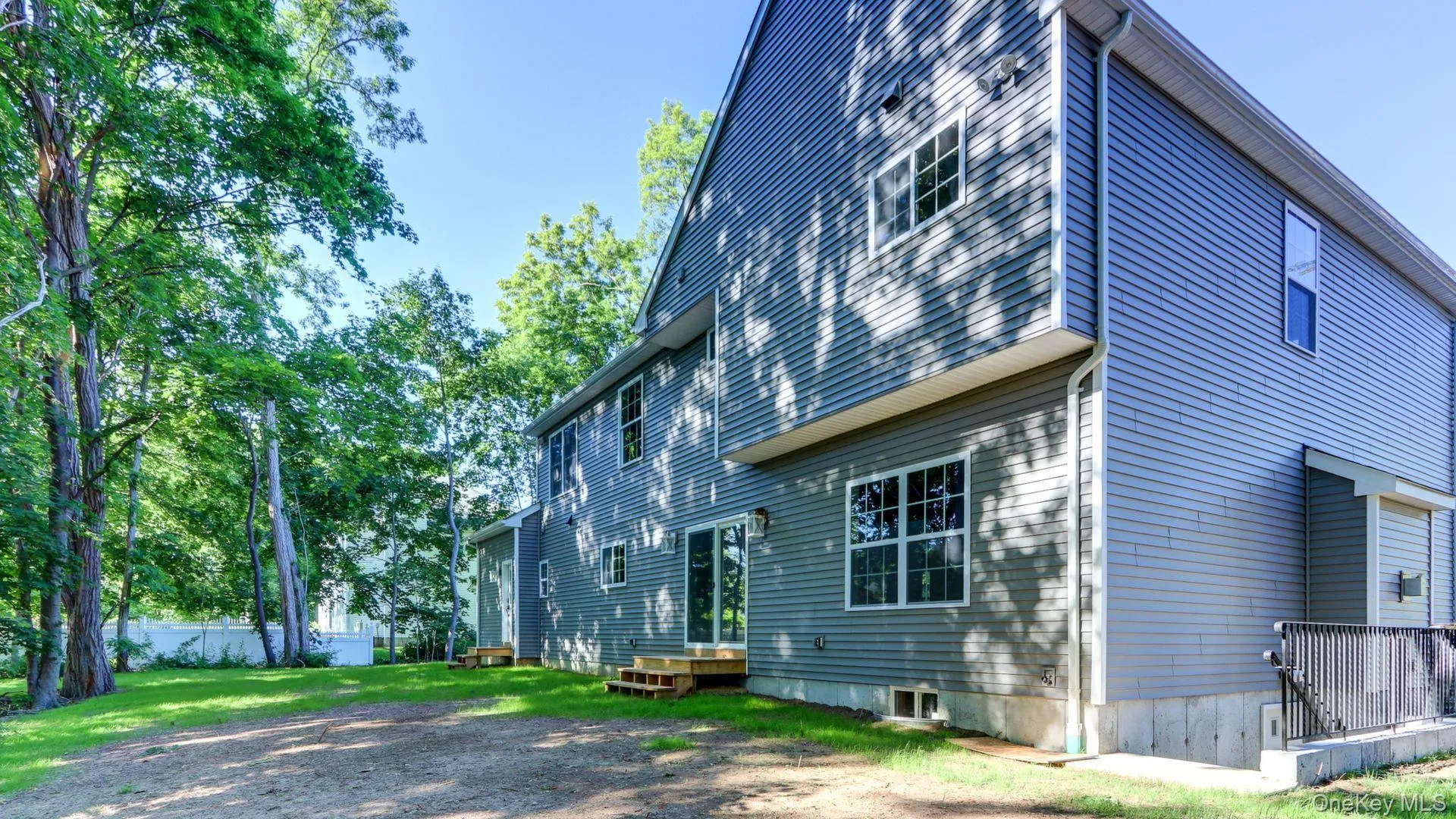 TBB Forest Avenue, Smithtown, NY, 4 Bedrooms Bedrooms, 9 Rooms Rooms,2 BathroomsBathrooms,Residential,For Rent,Forest,0,975330 TBB Forest Avenue, Smithtown, NY, 4 Bedrooms Bedrooms, 9 Rooms Rooms,2 BathroomsBathrooms,Residential,For Rent,Forest,0,975330