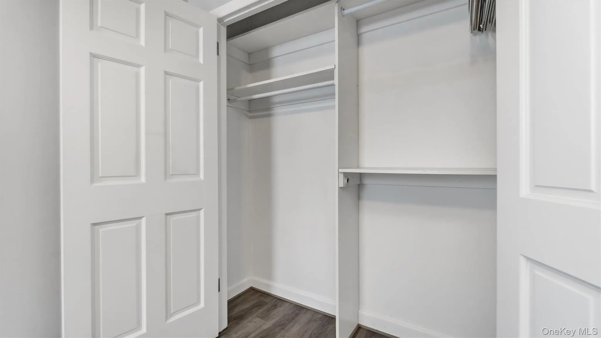 11 Nova Road, Oyster Bay, NY, 2 Bedrooms Bedrooms, 4 Rooms Rooms,1 BathroomBathrooms,Residential Lease,For Rent,Nova,0,975333 11 Nova Road, Oyster Bay, NY, 2 Bedrooms Bedrooms, 4 Rooms Rooms,1 BathroomBathrooms,Residential Lease,For Rent,Nova,0,975333