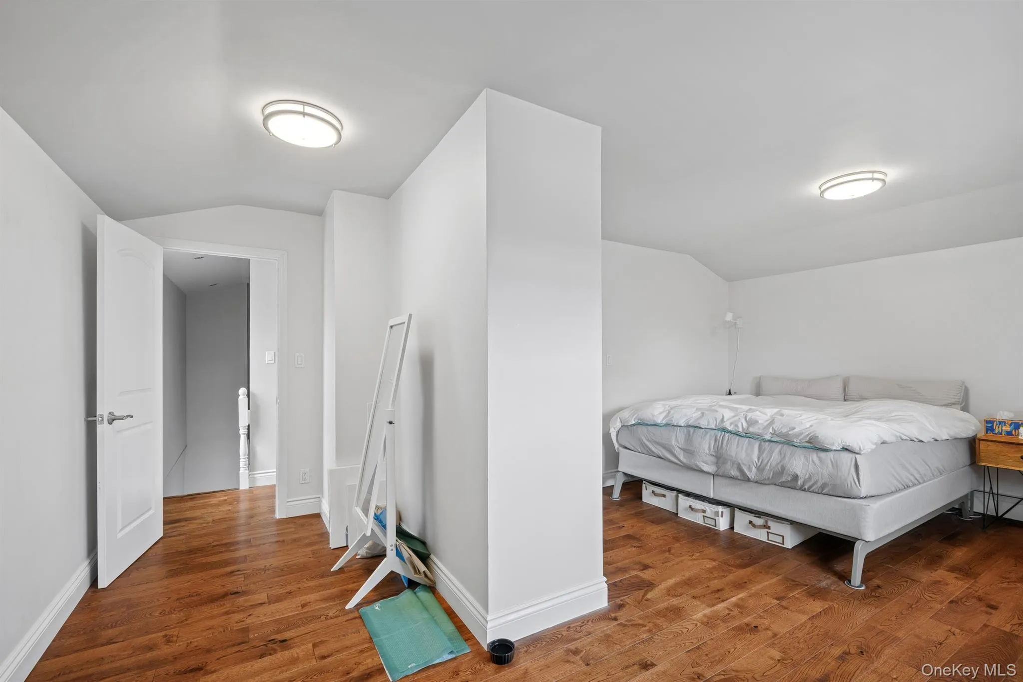 6017 172nd Street, New York, NY, 3 Bedrooms Bedrooms, 6 Rooms Rooms,2 BathroomsBathrooms,Residential Lease,For Rent,172nd,0,975347 6017 172nd Street, New York, NY, 3 Bedrooms Bedrooms, 6 Rooms Rooms,2 BathroomsBathrooms,Residential Lease,For Rent,172nd,0,975347