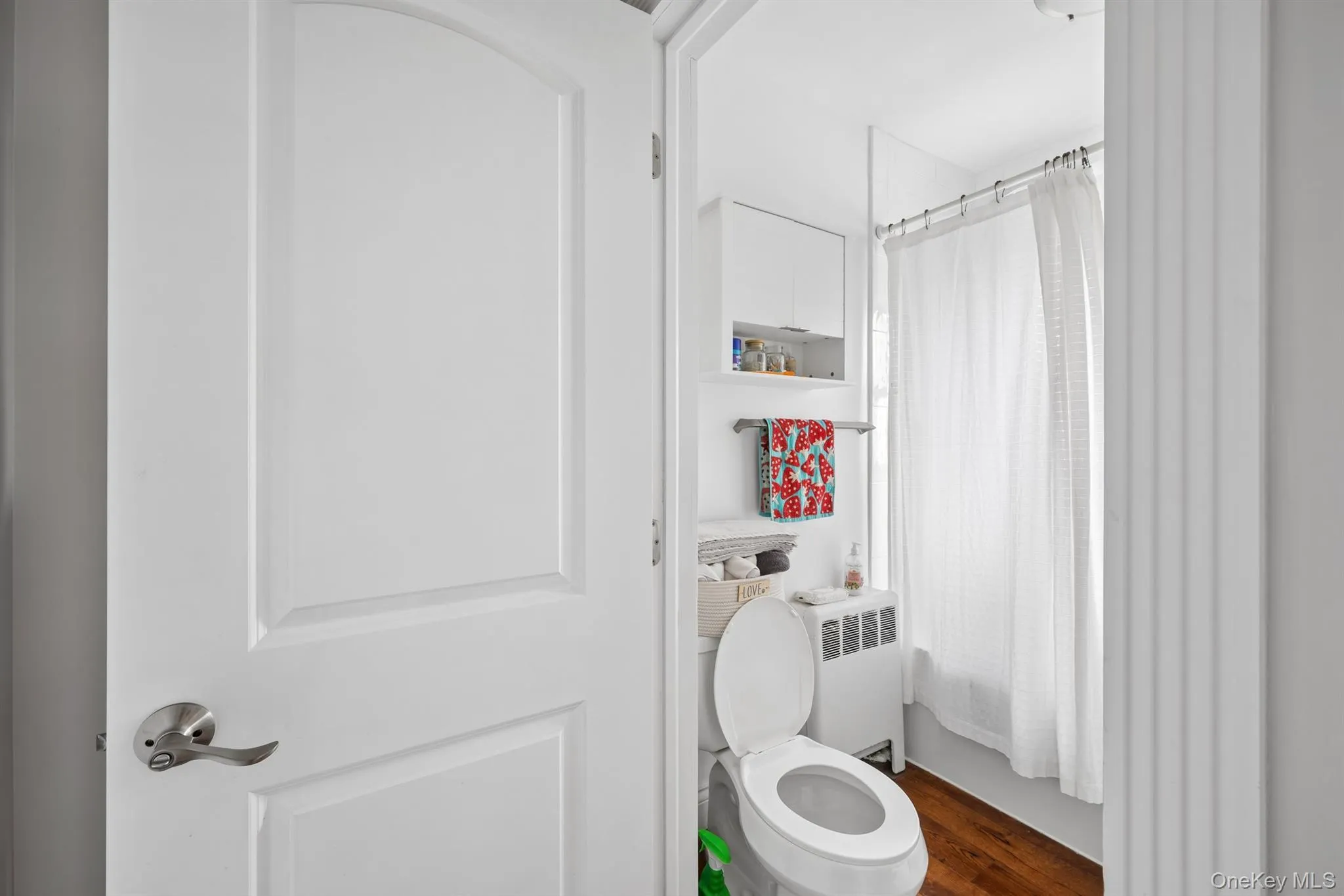 6017 172nd Street, New York, NY, 3 Bedrooms Bedrooms, 6 Rooms Rooms,2 BathroomsBathrooms,Residential Lease,For Rent,172nd,0,975347 6017 172nd Street, New York, NY, 3 Bedrooms Bedrooms, 6 Rooms Rooms,2 BathroomsBathrooms,Residential Lease,For Rent,172nd,0,975347