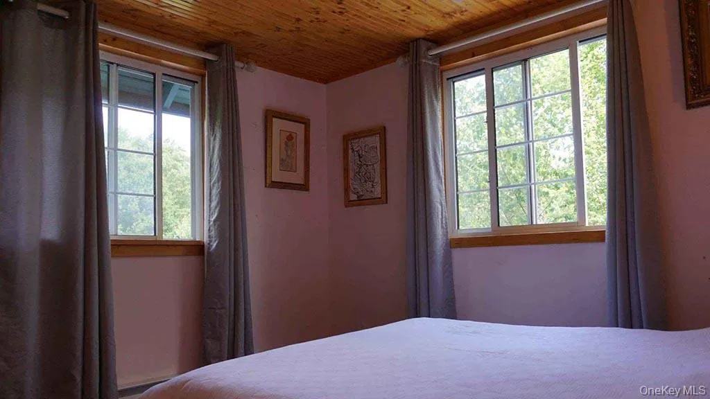 26 Maple Avenue, Bethel, NY, 4 Bedrooms Bedrooms, 7 Rooms Rooms,2 BathroomsBathrooms,Residential,For Rent,Maple,0,975349 26 Maple Avenue, Bethel, NY, 4 Bedrooms Bedrooms, 7 Rooms Rooms,2 BathroomsBathrooms,Residential,For Rent,Maple,0,975349