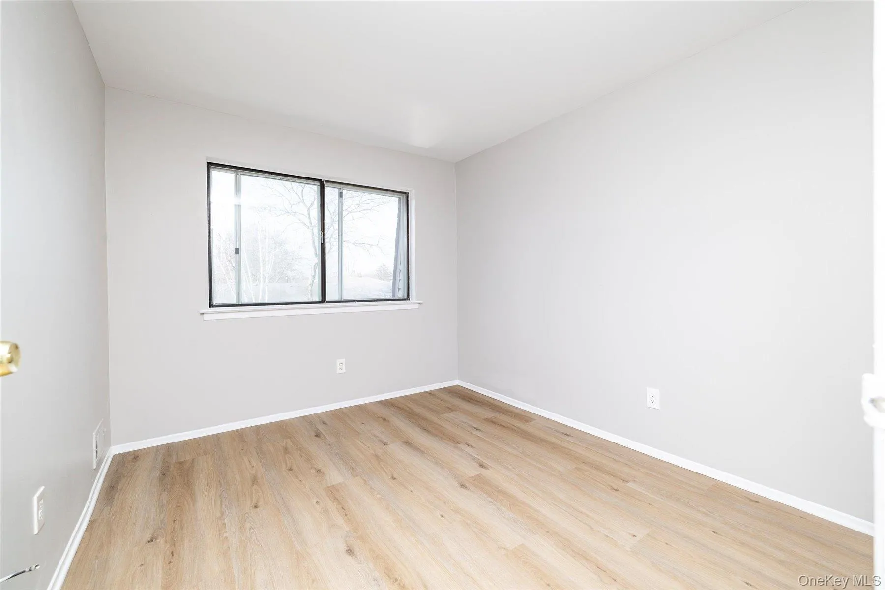 107 Storm Drive, Islip, NY, 2 Bedrooms Bedrooms, 5 Rooms Rooms,1 BathroomBathrooms,Residential,For Rent,Storm,0,KEY975350 107 Storm Drive, Islip, NY, 2 Bedrooms Bedrooms, 5 Rooms Rooms,1 BathroomBathrooms,Residential,For Rent,Storm,0,KEY975350