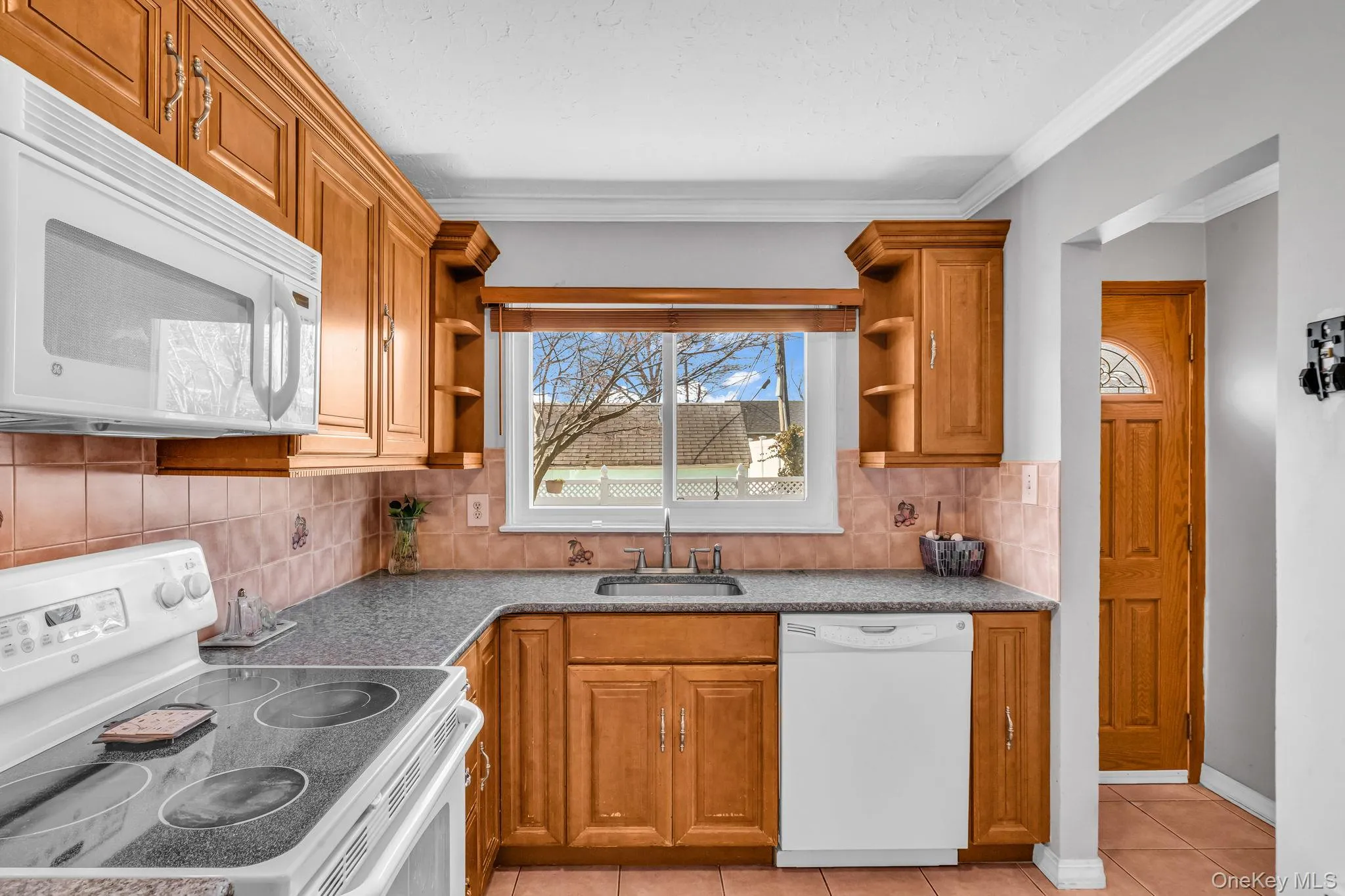 600 Astor Street, Hempstead, NY, 3 Bedrooms Bedrooms, 6 Rooms Rooms,3 BathroomsBathrooms,Residential,For Rent,Astor,0,975351 600 Astor Street, Hempstead, NY, 3 Bedrooms Bedrooms, 6 Rooms Rooms,3 BathroomsBathrooms,Residential,For Rent,Astor,0,975351