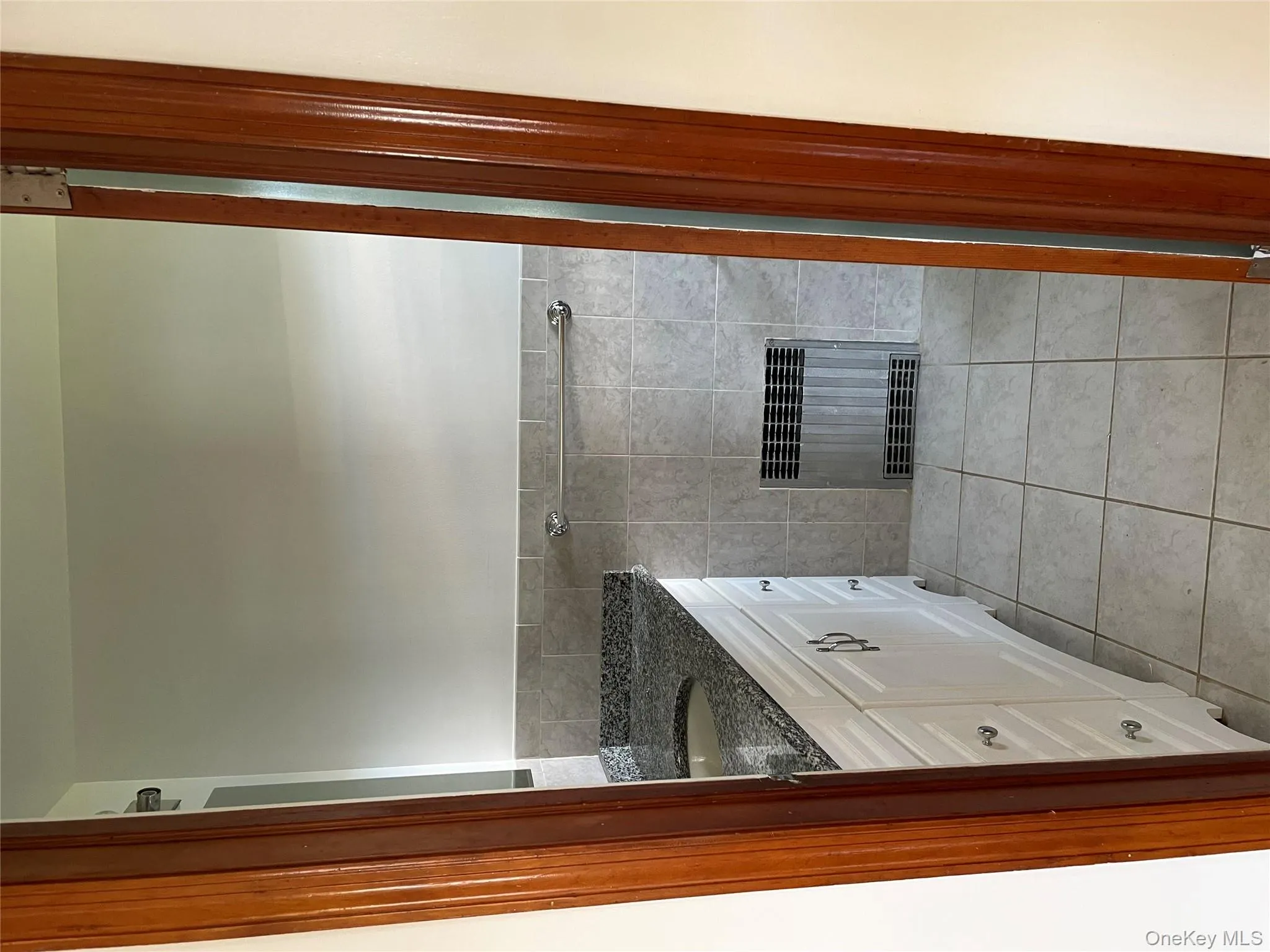 26 Nassau Avenue, Glen Cove, NY, 2 Bedrooms Bedrooms, 6 Rooms Rooms,2 BathroomsBathrooms,Residential Lease,For Rent,Nassau,0,975376 26 Nassau Avenue, Glen Cove, NY, 2 Bedrooms Bedrooms, 6 Rooms Rooms,2 BathroomsBathrooms,Residential Lease,For Rent,Nassau,0,975376