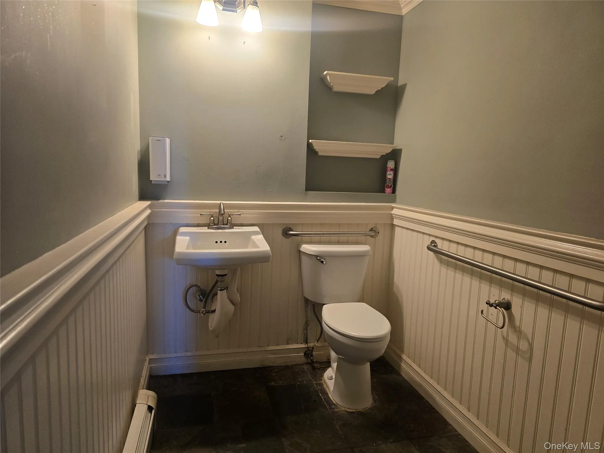 230 Merrick Road, Hempstead, NY, ,Commercial Lease,For Rent,Merrick,0,975400 230 Merrick Road, Hempstead, NY, ,Commercial Lease,For Rent,Merrick,0,975400