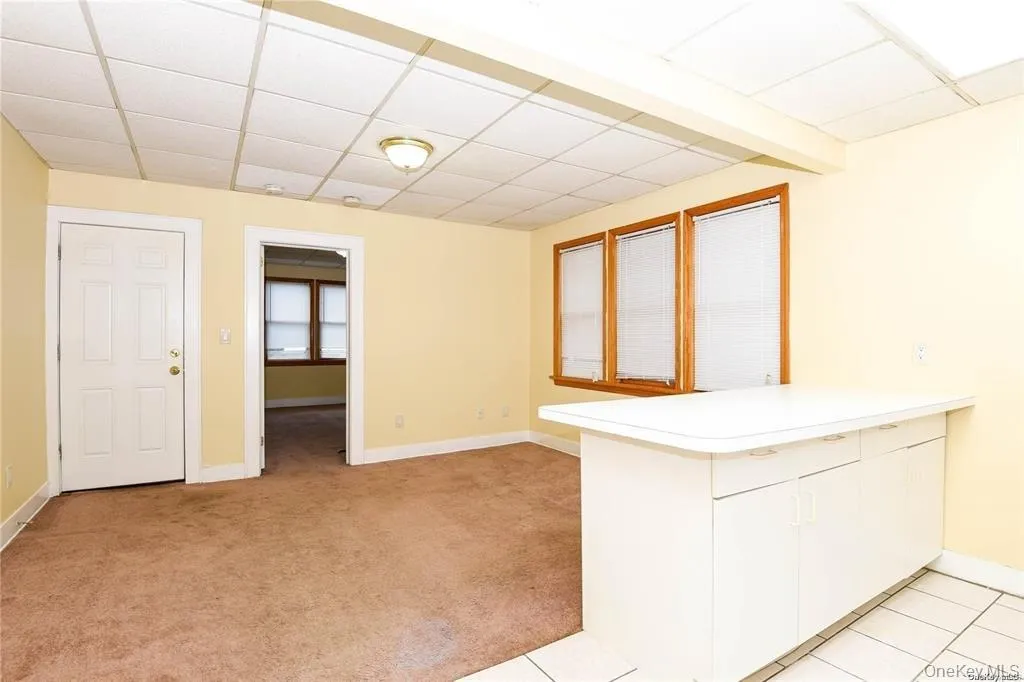 53 Thorman Avenue, Oyster Bay, NY, 2 Bedrooms Bedrooms, 3 Rooms Rooms,1 BathroomBathrooms,Residential Lease,For Rent,Thorman,0,975430 53 Thorman Avenue, Oyster Bay, NY, 2 Bedrooms Bedrooms, 3 Rooms Rooms,1 BathroomBathrooms,Residential Lease,For Rent,Thorman,0,975430