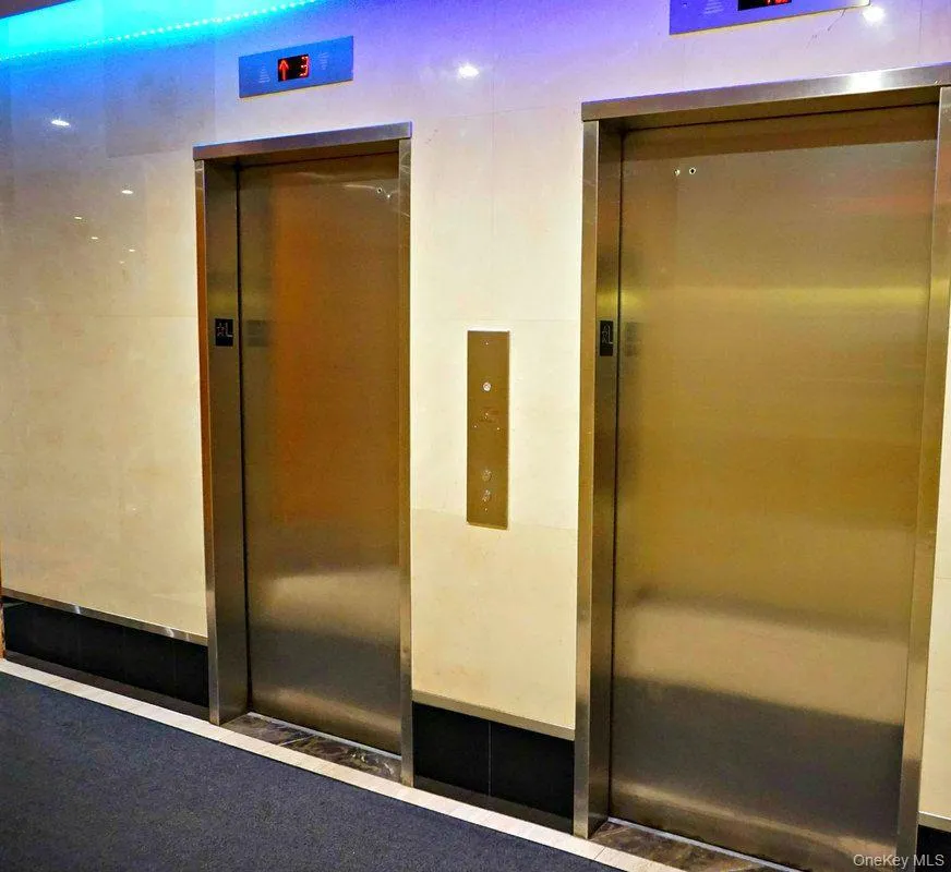 118-17 Union Turnpike, New York, NY, 1 Bedroom Bedrooms, 5 Rooms Rooms,1 BathroomBathrooms,Residential Lease,For Rent,Union Turnpike,0,975434 118-17 Union Turnpike, New York, NY, 1 Bedroom Bedrooms, 5 Rooms Rooms,1 BathroomBathrooms,Residential Lease,For Rent,Union Turnpike,0,975434