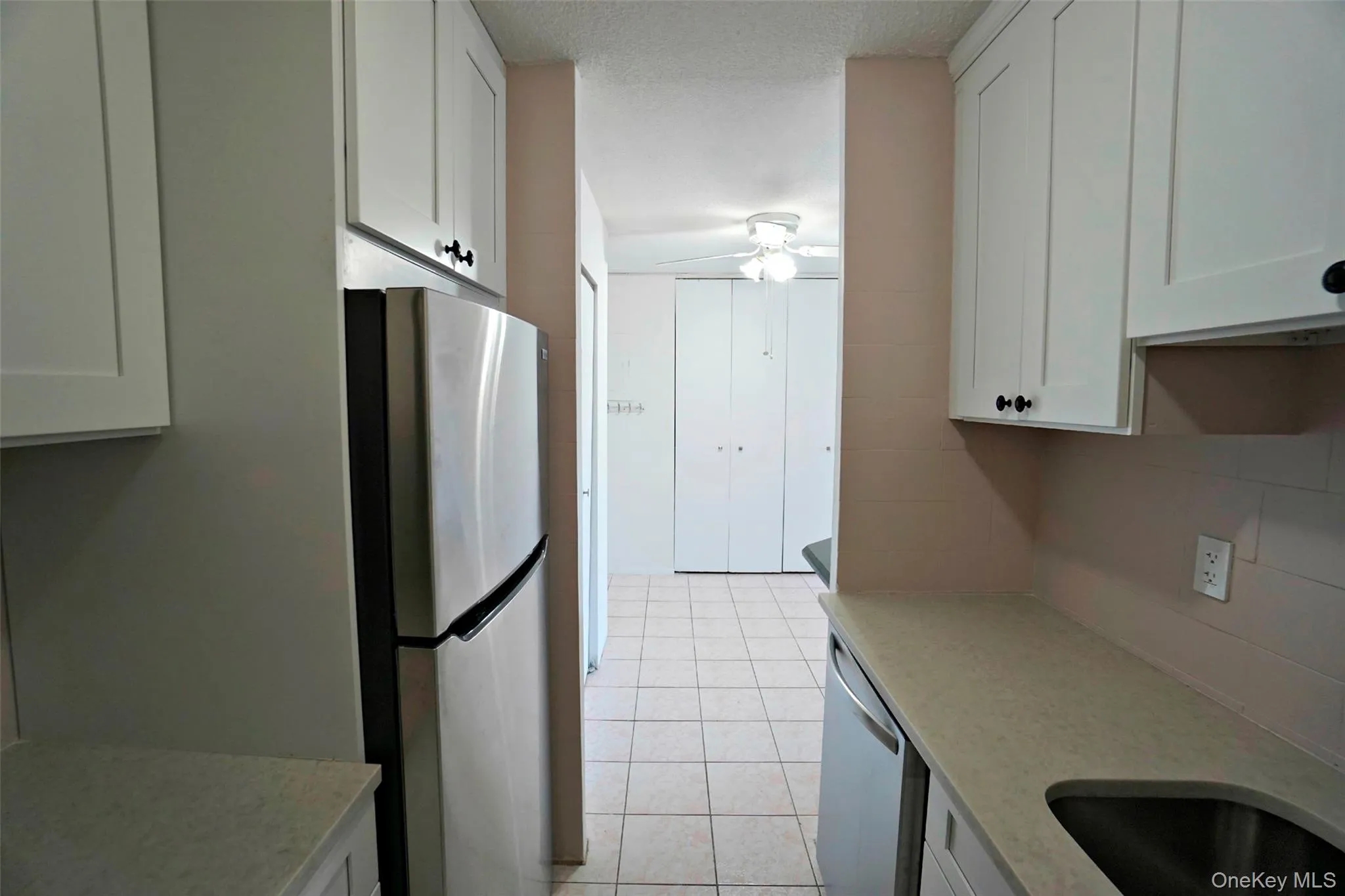 118-17 Union Turnpike, New York, NY, 1 Bedroom Bedrooms, 5 Rooms Rooms,1 BathroomBathrooms,Residential Lease,For Rent,Union Turnpike,0,975434 118-17 Union Turnpike, New York, NY, 1 Bedroom Bedrooms, 5 Rooms Rooms,1 BathroomBathrooms,Residential Lease,For Rent,Union Turnpike,0,975434