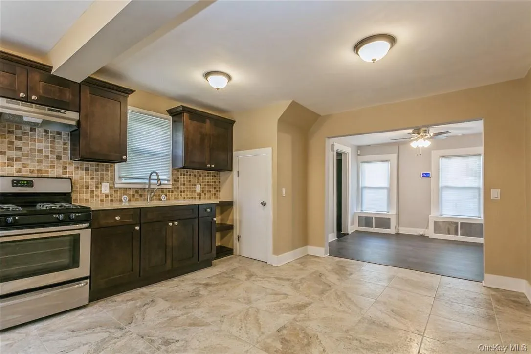 The kitchen Area The kitchen Area