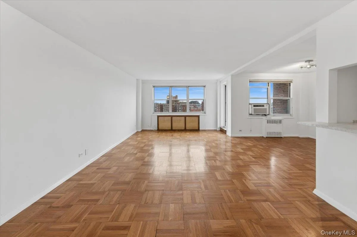 3935 Blackstone Avenue, New York, NY, 1 Bedroom Bedrooms, 4 Rooms Rooms,1 BathroomBathrooms,Residential,For Rent,Blackstone,0,975450 3935 Blackstone Avenue, New York, NY, 1 Bedroom Bedrooms, 4 Rooms Rooms,1 BathroomBathrooms,Residential,For Rent,Blackstone,0,975450