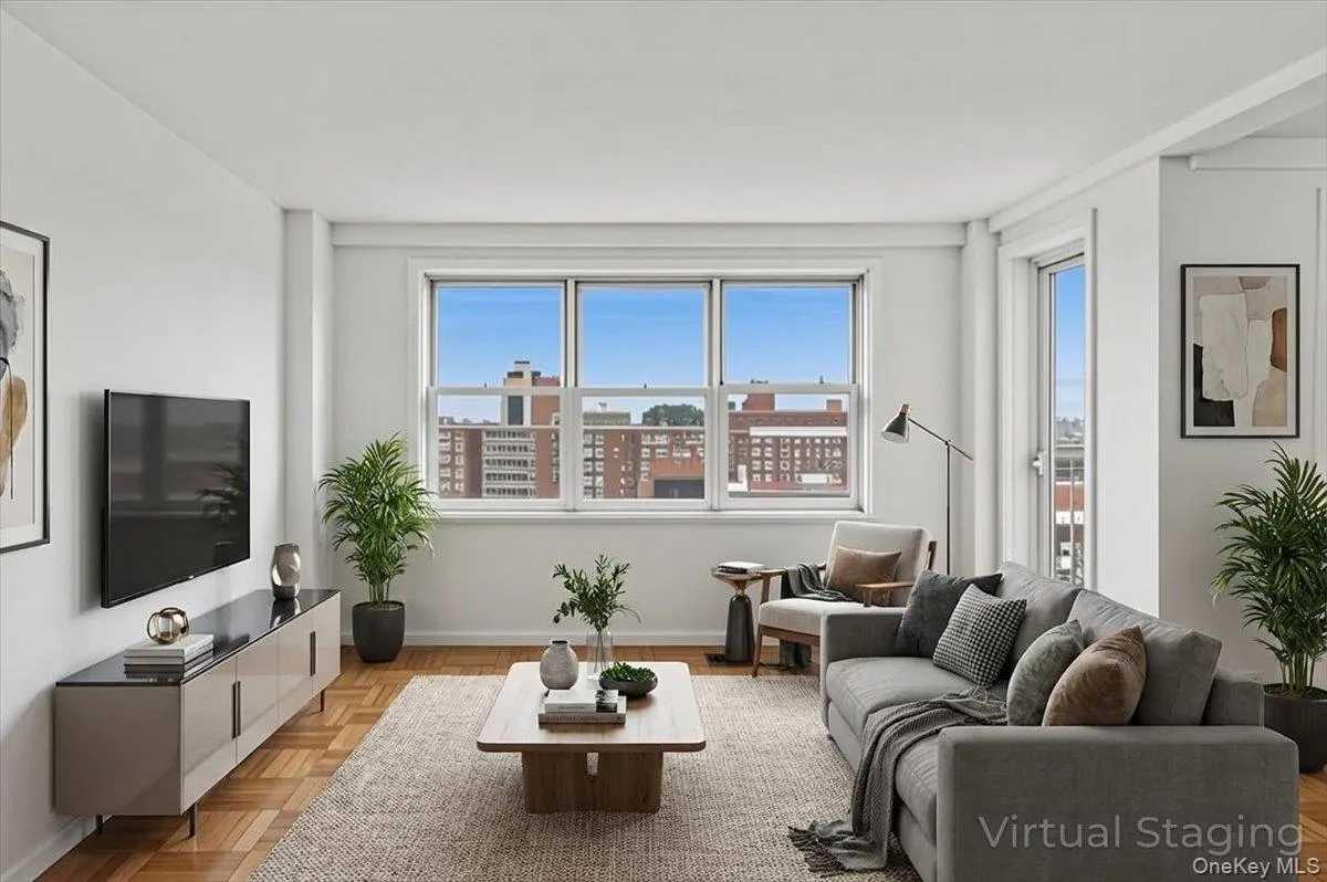 3935 Blackstone Avenue, New York, NY, 1 Bedroom Bedrooms, 4 Rooms Rooms,1 BathroomBathrooms,Residential,For Rent,Blackstone,0,975450 3935 Blackstone Avenue, New York, NY, 1 Bedroom Bedrooms, 4 Rooms Rooms,1 BathroomBathrooms,Residential,For Rent,Blackstone,0,975450