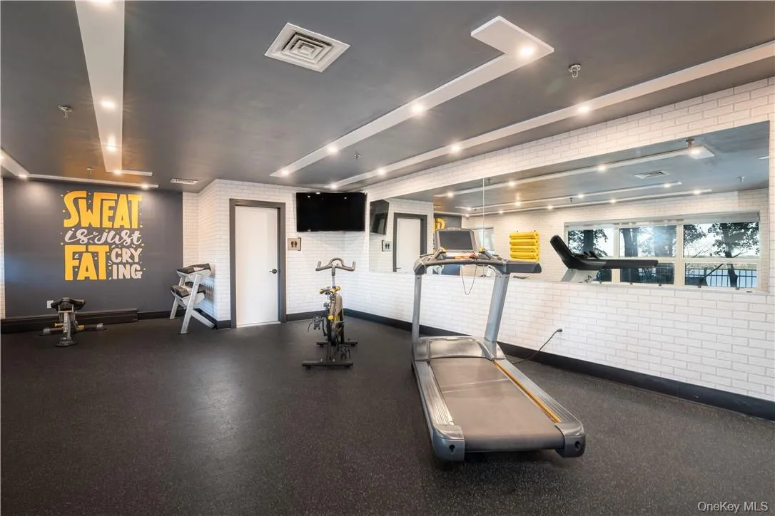 8-12 Boulevard, Orangetown, NY, 2 Bedrooms Bedrooms, 7 Rooms Rooms,1 BathroomBathrooms,Residential Lease,For Rent,Boulevard,0,975459 8-12 Boulevard, Orangetown, NY, 2 Bedrooms Bedrooms, 7 Rooms Rooms,1 BathroomBathrooms,Residential Lease,For Rent,Boulevard,0,975459