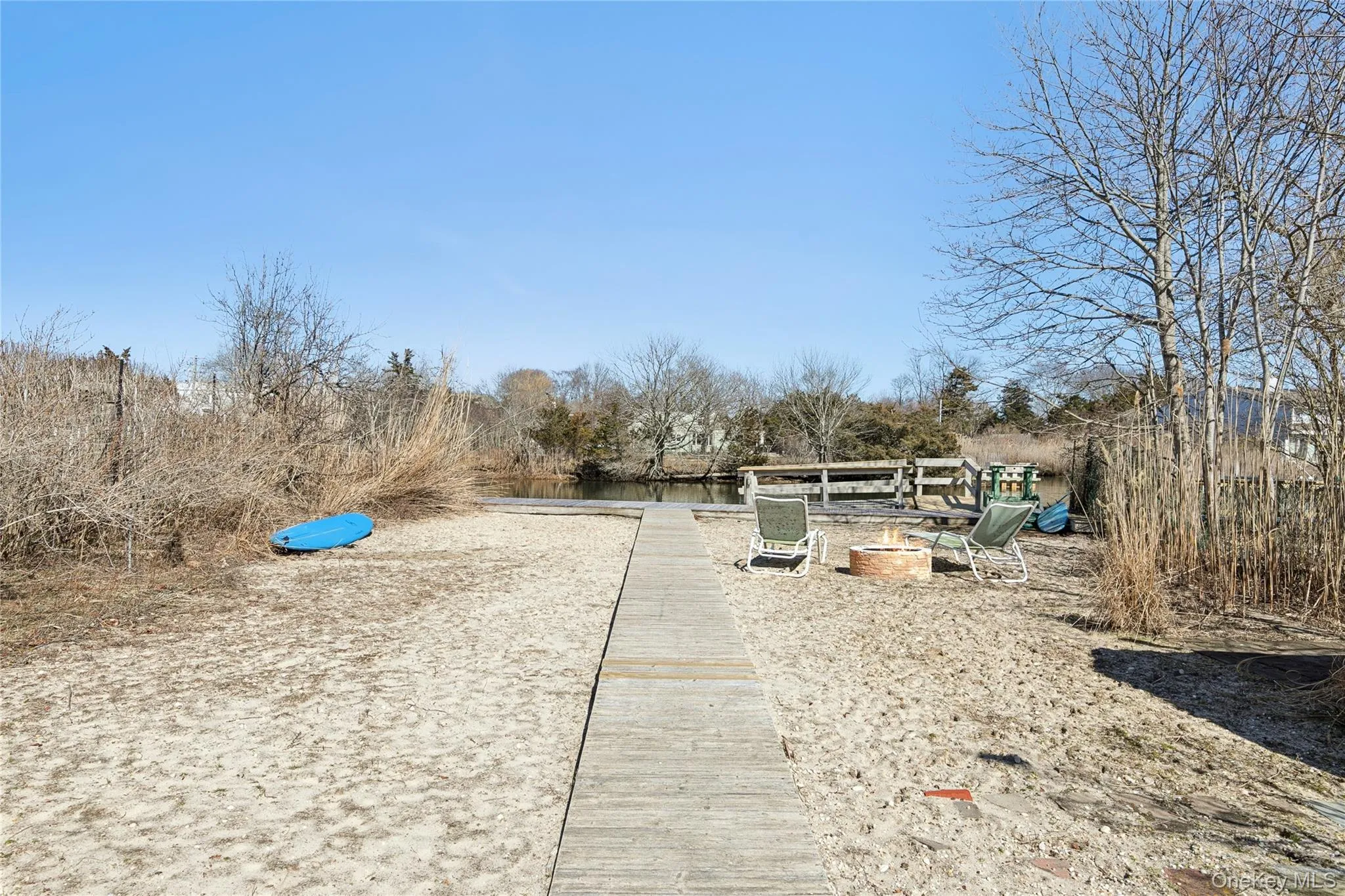Sidewalk to Privat Beach